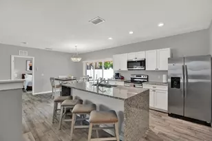 2011 Outer Dr, Sarasota, FL 34231 - Photo 3