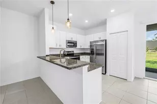 9305 Bonita Mar Dr, Parrish, FL 34219 - Photo 7