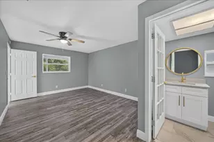 2964 Meadow Oak Dr S, Clearwater, FL 33761 - Photo 25