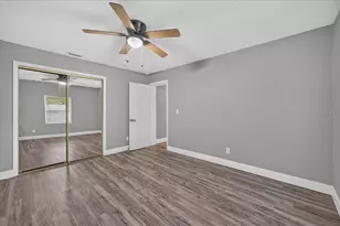 2964 Meadow Oak Dr S, Clearwater, FL 33761 - Photo 37