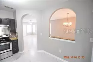 504 Maple Pointe Dr, Seffner, FL 33584 - Photo 11