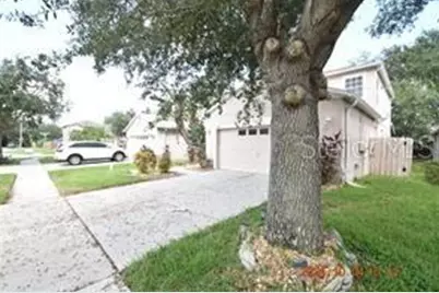 504 Maple Pointe Drive, Seffner, FL 33584 - Photo 3