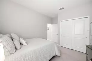 9927 Ivory Dr, Ruskin, FL 33573 - Photo 15