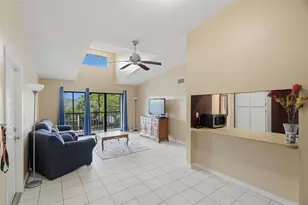 1182 Pine Ridge Cir W, Tarpon Springs, FL 34688 - Photo 7