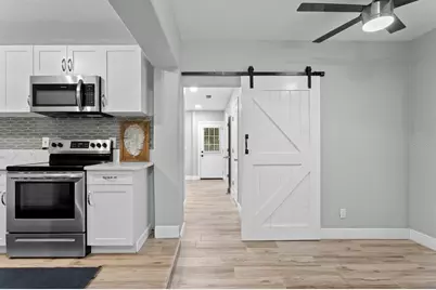 3526 W Paul Avenue, Tampa, FL 33611 - Photo 23