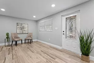 3526 W Paul Ave, Tampa, FL 33611 - Photo 11