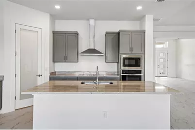 8255 Golden Beach Court, Parrish, FL 34219 - Photo 17