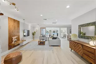 2061 Michigan Ave NE, Saint Petersburg, FL 33703 - Photo 11