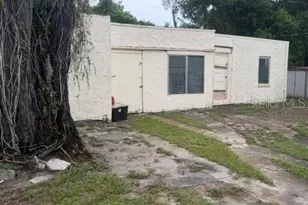 8705 N Wick Pl, Tampa, FL 33604 - Photo 13