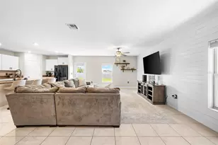 3590 Hanover Dr, New Port Richey, FL 34653 - Photo 9