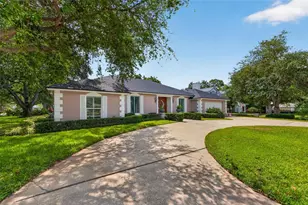 461 Ponce De Leon Blvd, Belleair, FL 33756 - Photo 1