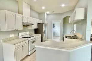 24652 Portofino Dr, Lutz, FL 33559 - Photo 5