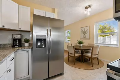 270 41st Avenue NE, Saint Petersburg, FL 33703 - Photo 11