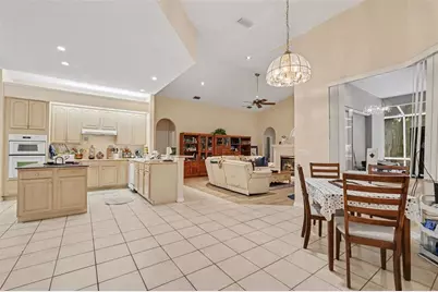 702 Brooker Ridge Court, Brandon, FL 33511 - Photo 9