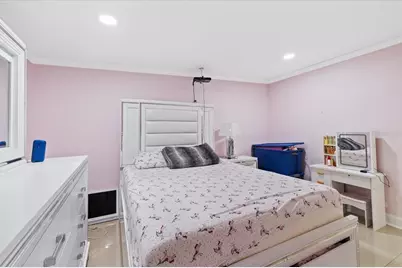 8318 Drycreek Drive, Tampa, FL 33615 - Photo 33