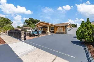 8318 Drycreek Dr, Tampa, FL 33615 - Photo 35
