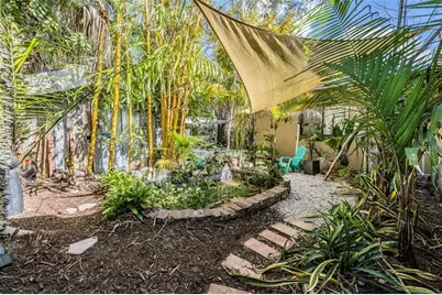2325 W Green Street, Tampa, FL 33607 - Photo 11