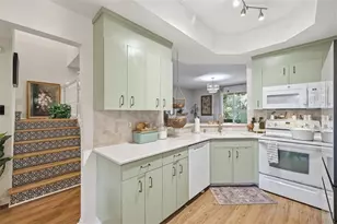 3073 Branch Dr, Clearwater, FL 33760 - Photo 9