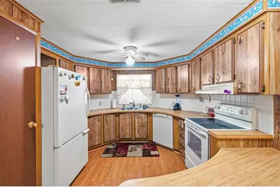 3321 Chatford Drive, Holiday, FL 34690 - Photo 9