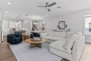 4722 Legacy Park Dr, Tampa, FL 33611 - Photo 7