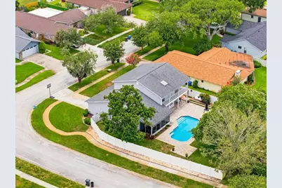 13101 Burnes Lake Drive, Tampa, FL 33612 - Photo 59