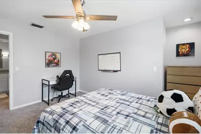 13101 Burnes Lake Drive, Tampa, FL 33612 - Photo 39