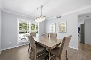 13101 Burnes Lake Dr, Tampa, FL 33612 - Photo 21