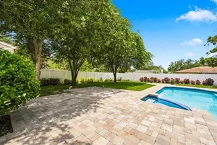 13101 Burnes Lake Dr, Tampa, FL 33612 - Photo 51