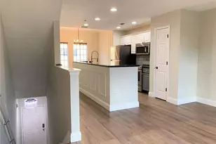 5208 Hampton Beach Pl, Tampa, FL 33609 - Photo 3