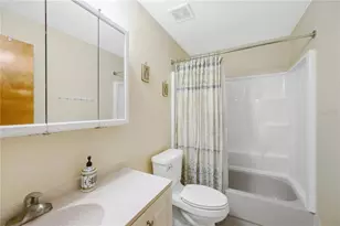 2109 Wheeler Oaks Dr, Brandon, FL 33510 - Photo 23