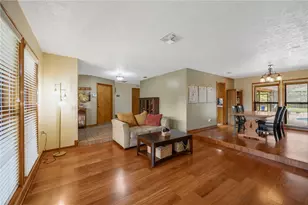 2109 Wheeler Oaks Dr, Brandon, FL 33510 - Photo 13