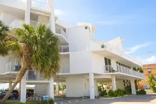 10091 Gulf Blvd, Treasure Island, FL 33706 - Photo 3