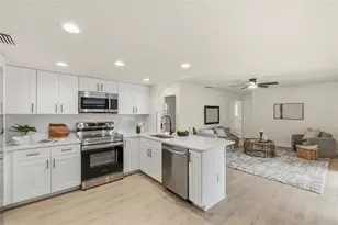 60 Durham Ct, Palm Harbor, FL 34683 - Photo 15