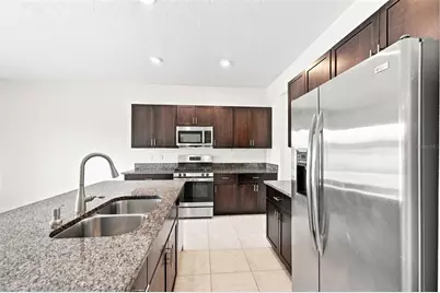 9454 Channing Hill Drive, Sun City Center, FL 33573 - Photo 5