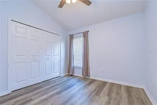 6010 Skylarkcrest Dr, Lithia, FL 33547 - Photo 15