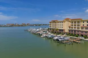 601 American Legion Dr, Saint Petersburg, FL 33708 - Photo 5