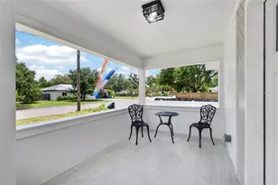 5020 22nd St N, Saint Petersburg, FL 33714 - Photo 9