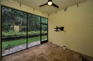 726 Grand Cypress Ln, Tarpon Springs, FL 34689 - Photo 27