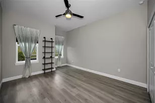 726 Grand Cypress Ln, Tarpon Springs, FL 34689 - Photo 25