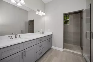 726 Grand Cypress Ln, Tarpon Springs, FL 34689 - Photo 21