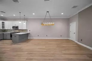726 Grand Cypress Ln, Tarpon Springs, FL 34689 - Photo 11