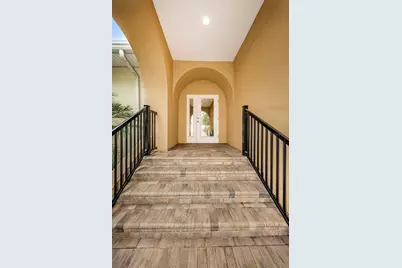 726 Grand Cypress Lane, Tarpon Springs, FL 34689 - Photo 39