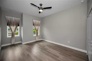 726 Grand Cypress Ln, Tarpon Springs, FL 34689 - Photo 25