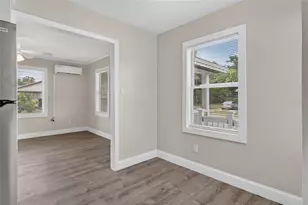 1905 24th St S, Saint Petersburg, FL 33712 - Photo 39