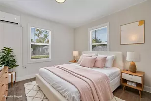 1905 24th St S, Saint Petersburg, FL 33712 - Photo 13