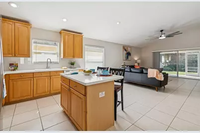 353 Bay Arbor, Oldsmar, FL 34677 - Photo 11