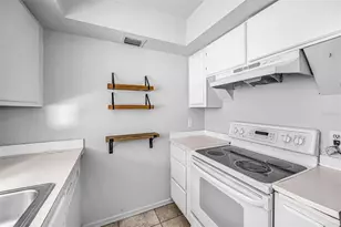 1960 Union St, Clearwater, FL 33763 - Photo 11