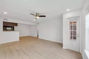 10200 Gandy Blvd N, Saint Petersburg, FL 33702 - Photo 5