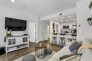 800 S Dakota Ave, Tampa, FL 33606 - Photo 9