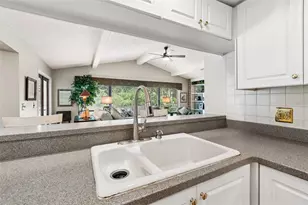 5804 Ainsworth Ct E, Tampa, FL 33647 - Photo 27